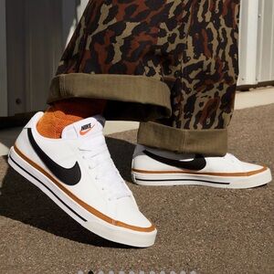 Nike Court Legacy